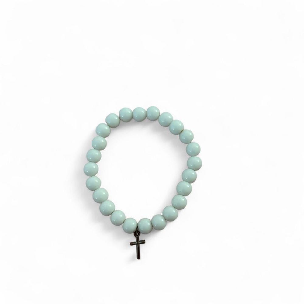 Beaded Bracelet with Cross Charm - White
